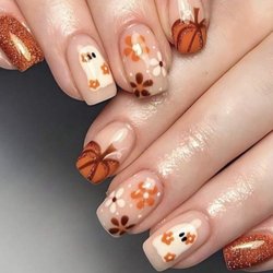 Kim Nails & Beauty Lounge - Discover beautiful nails at Kim Nails & Beauty Lounge in Emeryville! From elegant gel manicures and spa pedicures to Gel-X extensions, acr