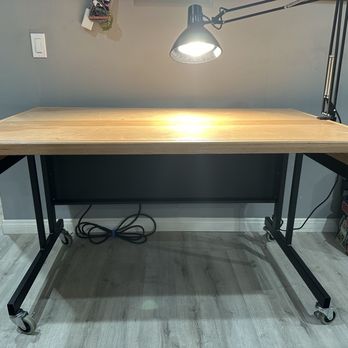Industrial Powder Coating - Finished table with powder coated legs - Powder Coating Near Me - Baldwin Park, California Industrial Powder Coating - Finished table with powder coated legs - Powder Coating Near Me - Baldwin Park, California