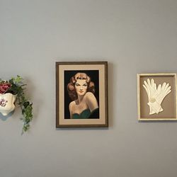 Beautiful framing of vintage artwork and heirlooms! I highly recommend them! Support this local business.