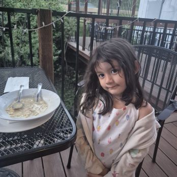 Powell's Steamer Co. & Pub - My Empress loves the clam chowder and feeding the fish! - Seafood Near Me - Placerville, California