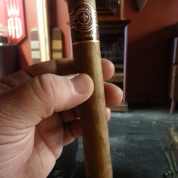 TOBACCO WORLD - Updated June 2026 - 15 Photos & 23 Reviews - 4809 Saratoga  Blvd, Corpus Christi, Texas - Tobacco Shops - Phone Number