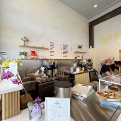 Nabi Cat Cafe - Interior