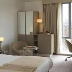 Swiss Cottage Hotel