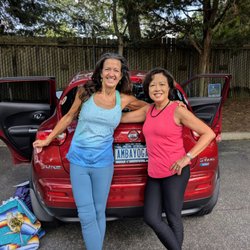 Lesa Kingsbury Amba Yoga - Fun group of people!