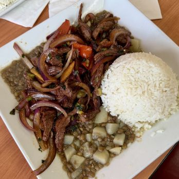 El Pollo Imperial - Peruvian Near Me - Long Beach, California