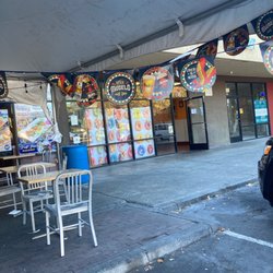 The Jelly Donut - Get excited when pulling up to this place