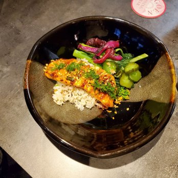 Goen Dining + Bar - Salmon - Pan Asian Near Me - Kailua, Hawaii