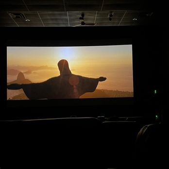 AMC Fullerton 20 - Cinema Near Me - Fullerton, California