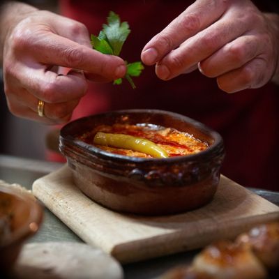 Çka Ka Qëllu by null