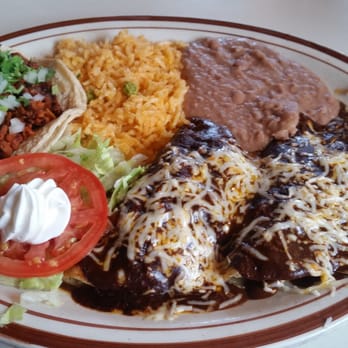 Los Compadres Taqueria - Best enchiladas de mole in town! - Mexican Near Me - Mount Prospect, Illinois Los Compadres Taqueria - Best enchiladas de mole in town! - Mexican Near Me - Mount Prospect, Illinois