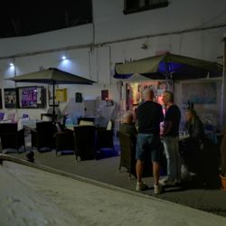 Blanco Cafe - Das Blanco Café ist eine sehr entspannte Bar am Rande der Fussgängerzone von Corralejo
