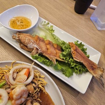 Zavy Kitchen - Catfish - Vietnamese Near Me - Des Moines, Iowa Zavy Kitchen - Catfish - Vietnamese Near Me - Des Moines, Iowa