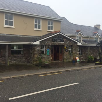 An Bothar Pub - Nice stop for a drink or meal on Ring of Kerry route. - Pubs Near Me - Dingle, Kentucky