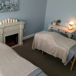 Silver Lining Day Spa - One of our relaxing duo suites.