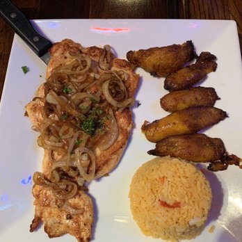 Mambo's Cafe - pechuga de pollo a la plancha - Cuban Near Me - Alpharetta, Georgia Mambo's Cafe - pechuga de pollo a la plancha - Cuban Near Me - Alpharetta, Georgia