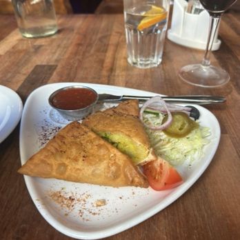 Obsession of India - Large vegetable samosa - Indian Near Me - Glasgow, GLG Obsession of India - Large vegetable samosa - Indian Near Me - Glasgow, GLG