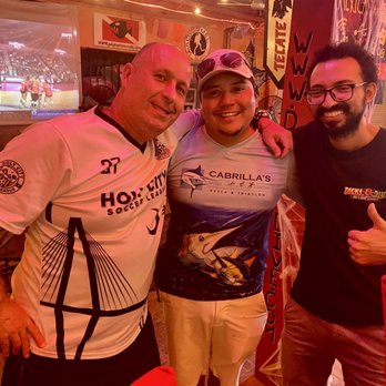 Dick's Dive - Dive Bars Near Me - San Miguel de Cozumel, ROO