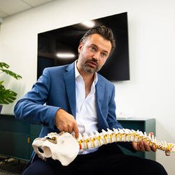 Luke Macyszyn, MD - Encino