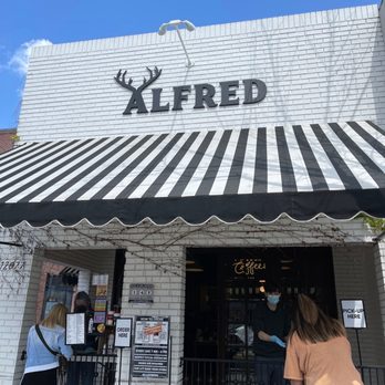 Alfred Coffee - Coffee & Tea Near Me - Studio City, California