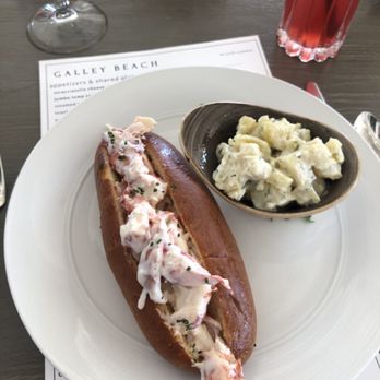 Galley Beach - Lobster roll! - Seafood Near Me - Nantucket, Massachusetts