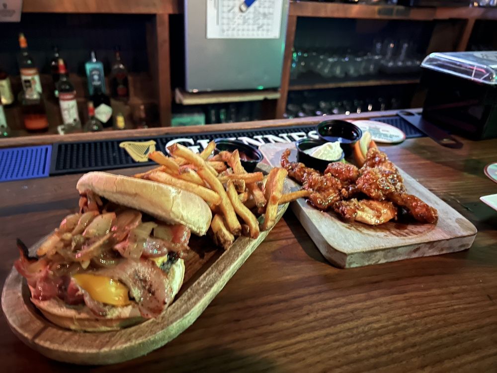 THE TIPP TAVERN Updated August 2024 10 Reviews 5330 New York 23