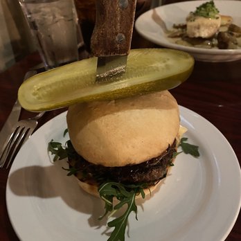 The Chef's Table - Yummy burger - New American Near Me - Rocklin, California The Chef's Table - Yummy burger - New American Near Me - Rocklin, California