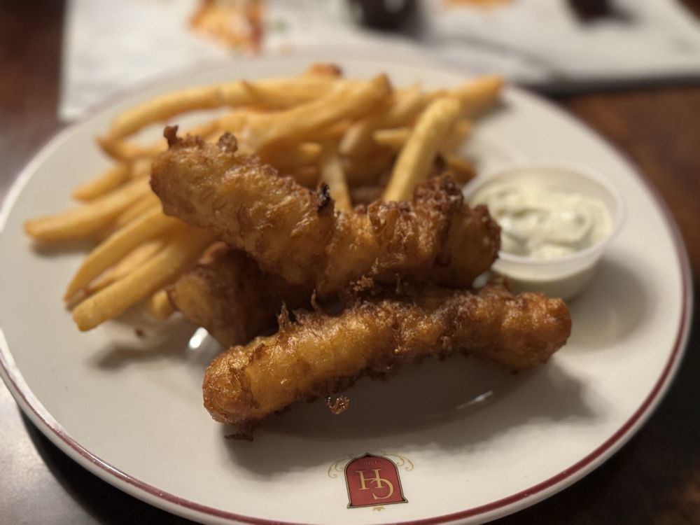 Cadillac Tavern Logo