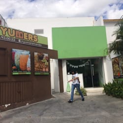 Yumers - Fachada de Yumers.