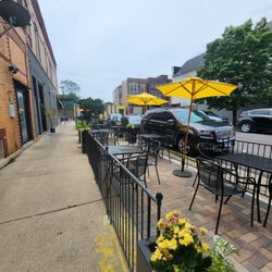 Mr Pollo - The patio
