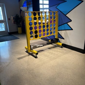 Smash Park - Connect 4 - Pickleball Near Me - La Vista, Nebraska