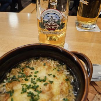 Atschel - Onion soup, 7.80 Euros of deliciousness with a great pils beer - Hessian Near Me - Frankfurt, HE Atschel - Onion soup, 7.80 Euros of deliciousness with a great pils beer - Hessian Near Me - Frankfurt, HE