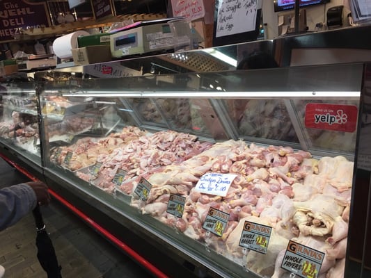 Giunta's Prime Shop by null