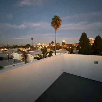 Tripalink - Chilling at night - Property Management Near Me - Los Angeles, California Tripalink - Chilling at night - Property Management Near Me - Los Angeles, California