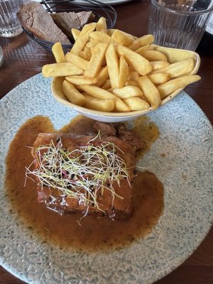 La Capitainerie by null