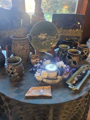 Dirtworks Pottery by null