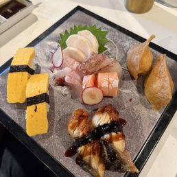 Nigiri & sashim Nigiri & sashim