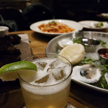 Ainslie - Non-Alcoholic Drink: Seedlip grove, Mediterranean tonic, lime - Beer Gardens Near Me - Brooklyn, New York