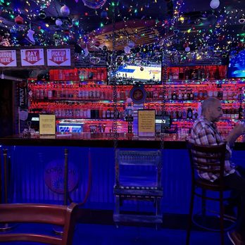 Giligins - Bars Near Me - Scottsdale, Arizona Giligins - Bars Near Me - Scottsdale, Arizona