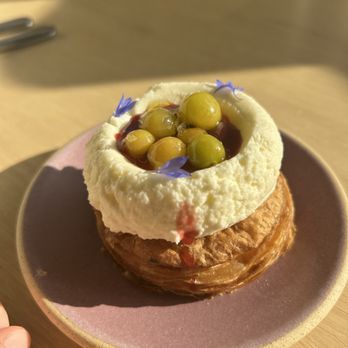 Loba Pastry + Coffee - Coffee & Tea Near Me - Chicago, Illinois