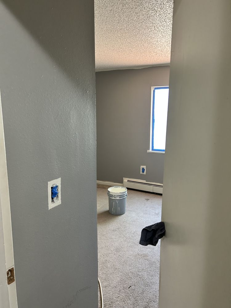 Slide of J&O Handy Services