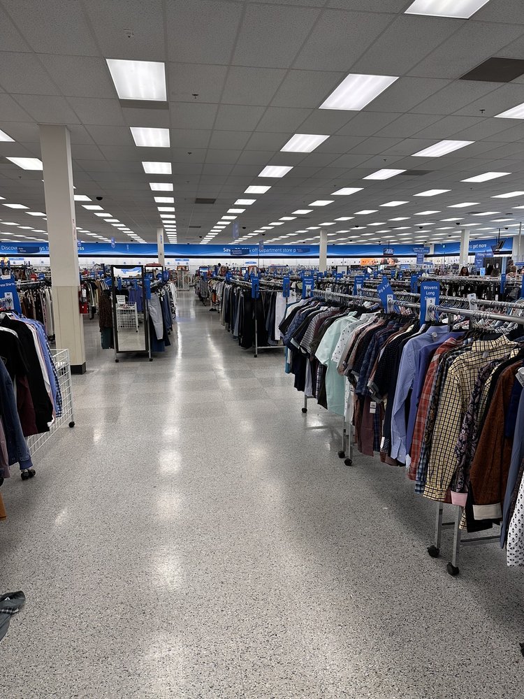ROSS DRESS FOR LESS Updated August 2024 15 Photos & 17 Reviews