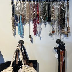 Anchor Chic Consignment - Dressy jewelry and accessories