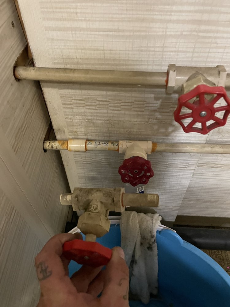 Slide of Tri-Cities Plumbing