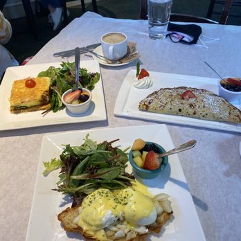 Del Ray Cafe - (Fresh Jumbo Lump Crabmeat Eggs Benedict* Nutella crepe, Choice of Vegetarian or Meat Quiche of the Day - French Near Me - Alexandria, Virginia Del Ray Cafe - (Fresh Jumbo Lump Crabmeat Eggs Benedict* Nutella crepe, Choice of Vegetarian or Meat Quiche of the Day - French Near Me - Alexandria, Virginia