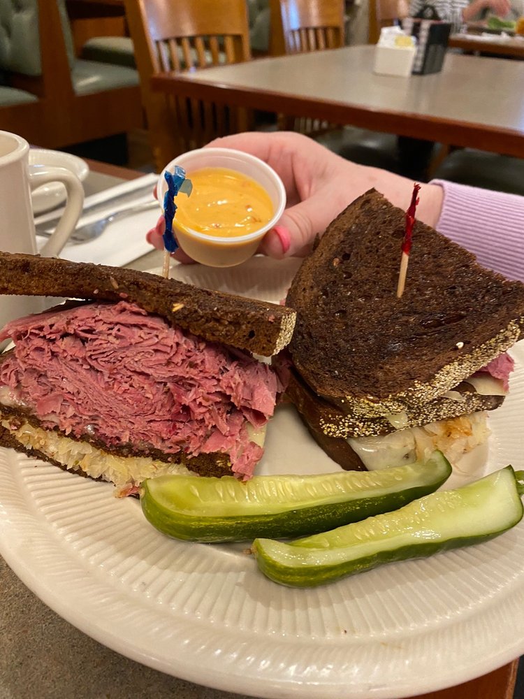 GALLERY RESTAURANT II Updated September 2024 36 Photos & 46 Reviews