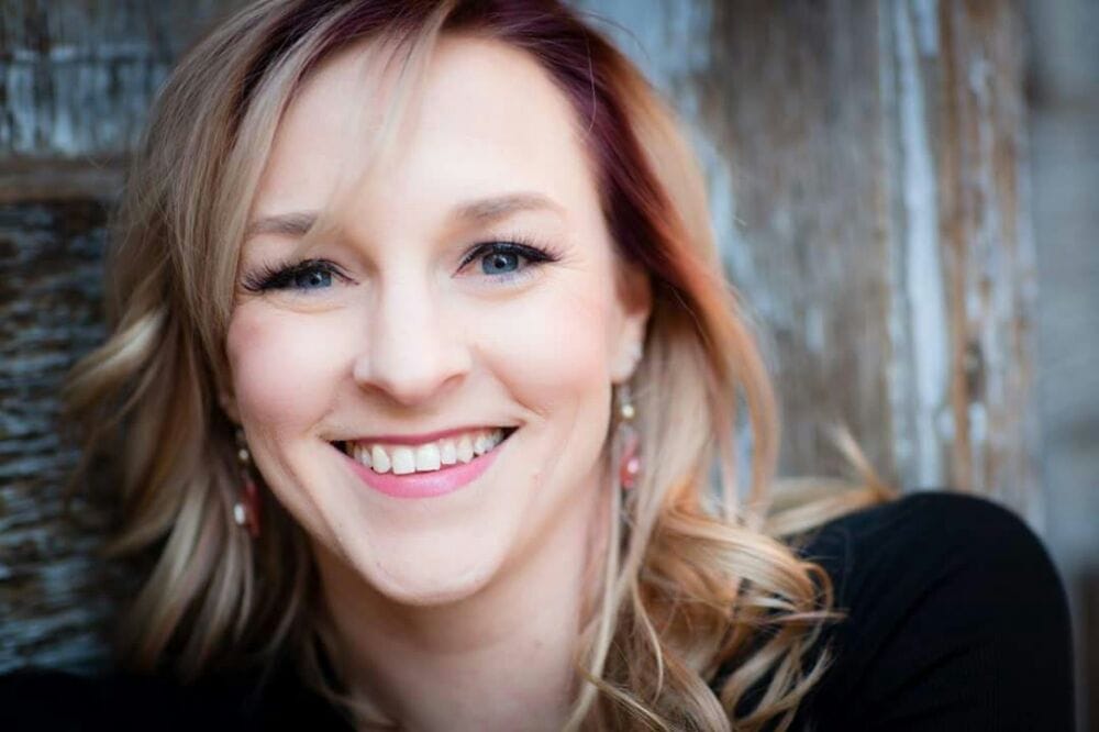 DALEE SALON & SPA Updated July 2024 20 Photos & 13 Reviews 542 E