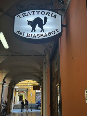 Trattoria dal Biassanot by null