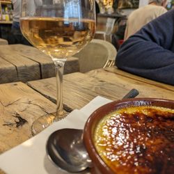 Cafe Factory - Creme Brulee. Spoon licking GREAT.