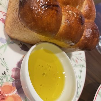 Maligne - Milk bread - New American Near Me - Seaside, California Maligne - Milk bread - New American Near Me - Seaside, California