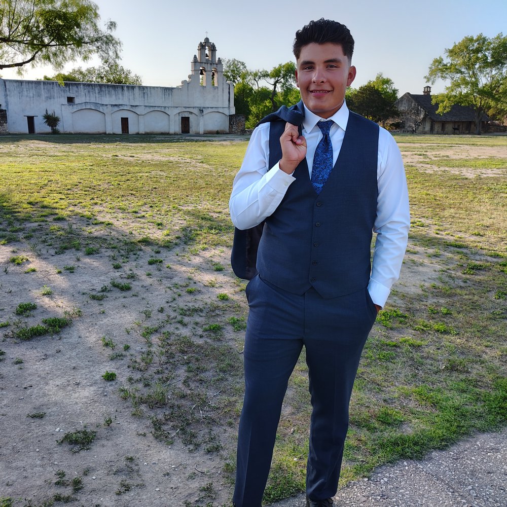 TOP 10 BEST Clothing Rental near Bastrop, TX 78602 - Updated 2025